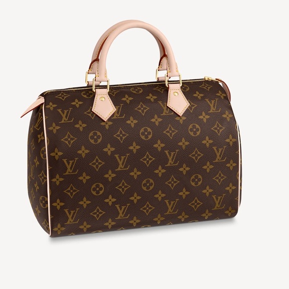 Meet your Posher, Amanda - Picture 1 of 1